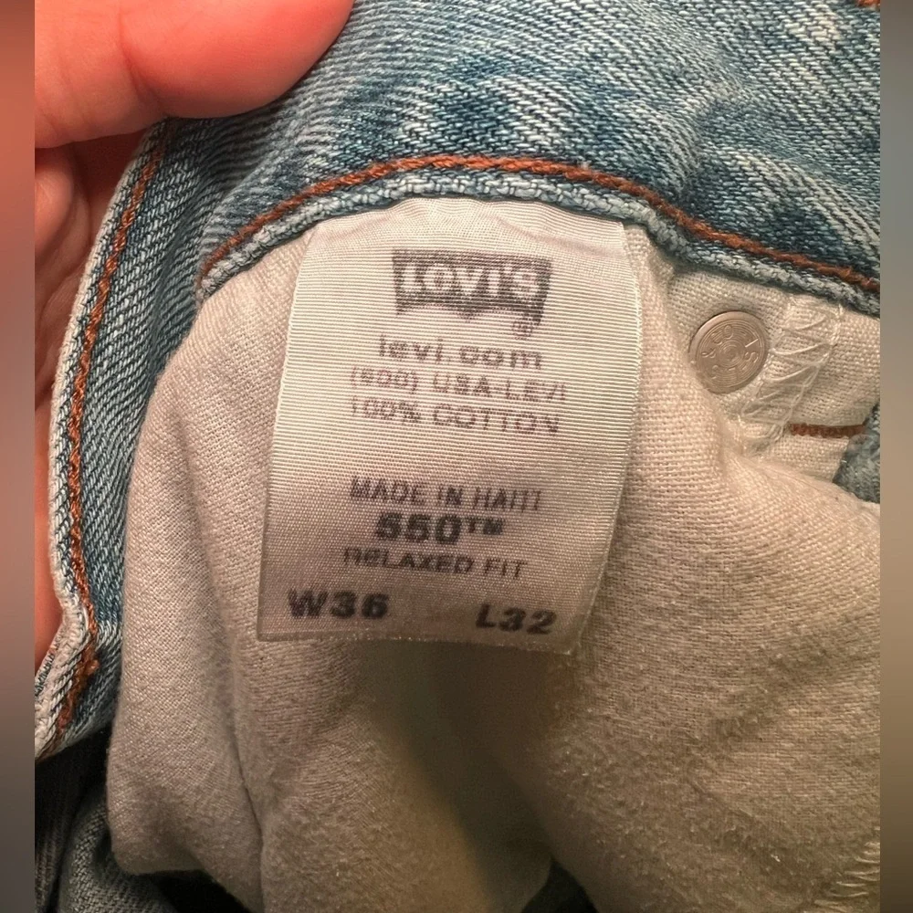 550 Levi's Men's Blue Jeans Size 36x32